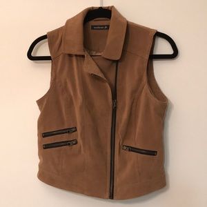 Wearhouse Vest